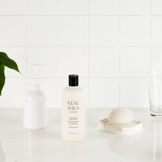 Живильний шампунь з маслом ши Rated Green REAL SHEA NOURISHING SHAMPOO