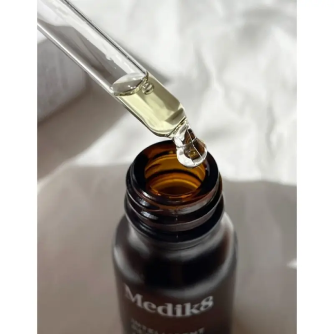 RETINOL 3TR Medik8 – Нічна сироватка з ретинолом 0,3%