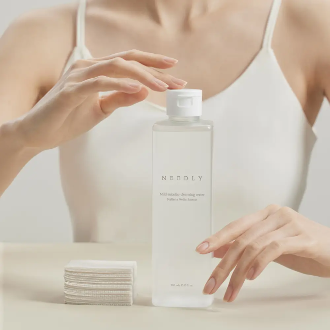 Needly Mild Micellar Cleansing Water М'яка міцелярна вода для очищення шкіри
