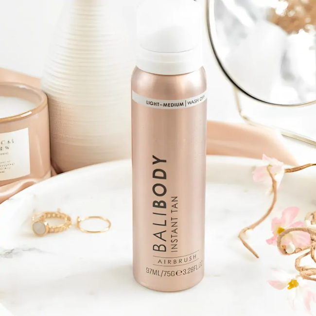 Bali Body – Спрей для миттєвої засмаги Instant Tan - відтінок Light - Medium