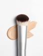 MAKEUP BRUSH Flawless foundation