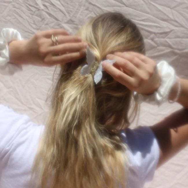 Emi Jay Papillon Clip in Meringue Заколка для волосся