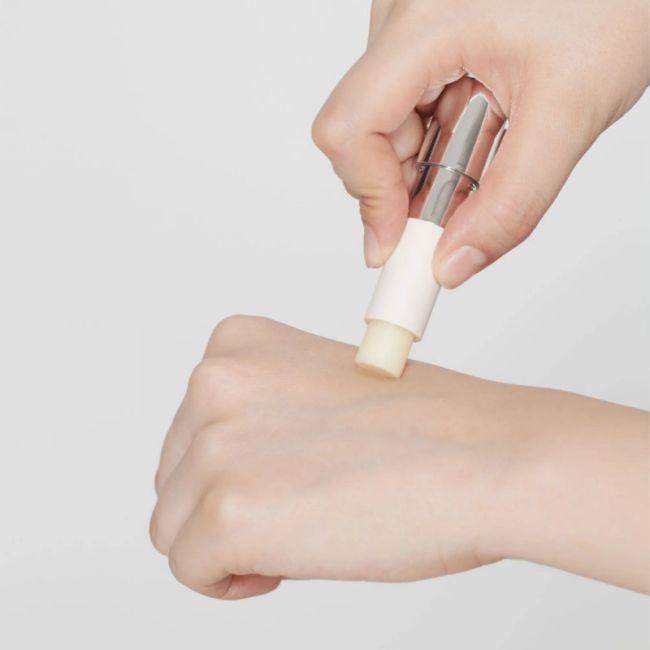 Rejuran – Заспокійливий бальзам для губ Healer Calming Lip Balm