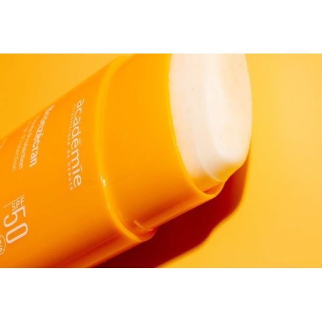 Academie Bronzecran Sun Stick Sensitive Areas SPF 50+ Сонцезахисний стік для чутливих зон