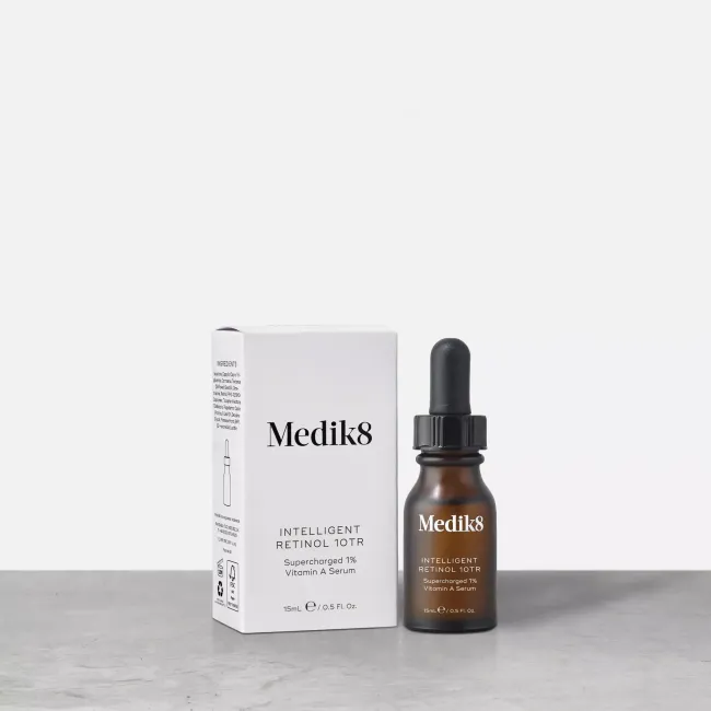INTELLIGENT RETINOL 10TR™ Medik8 - Інтенсивна сироватка з вітаміном А