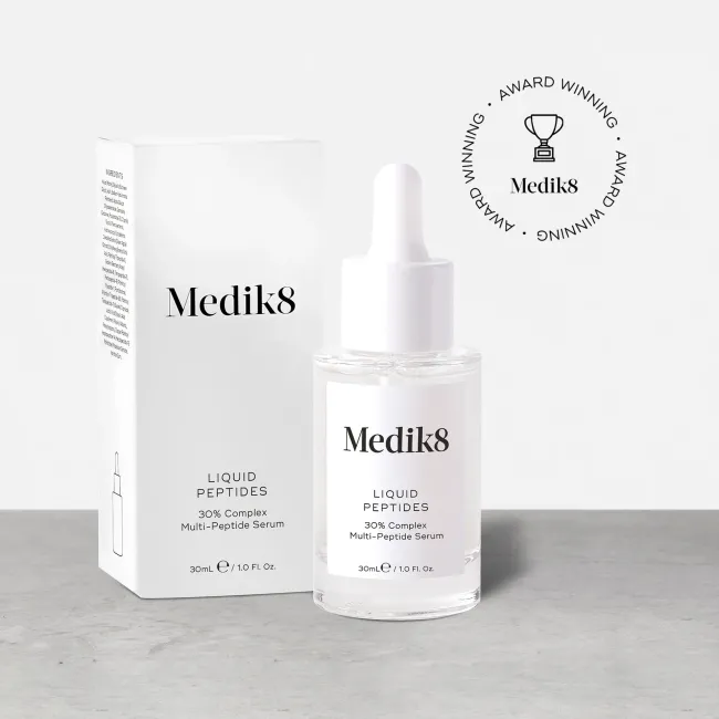 LIQUID PEPTIDES Medik8 - Рідкі пептиди з технологією косметичних дронів