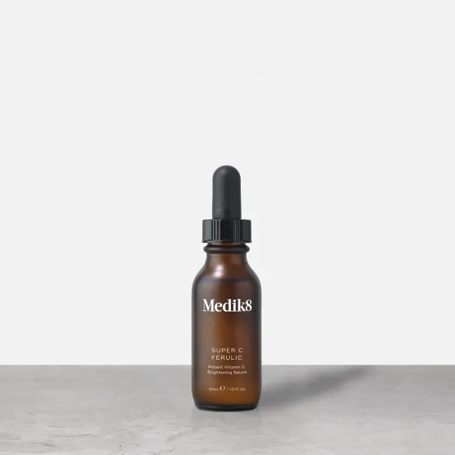 SUPER C FERULIC Medik8 - Сироватка з вітаміном С та феруловою кислотою