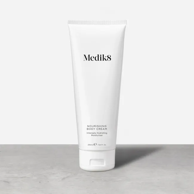 NOURISHING BODY CREAM Medik8 - Зволожуючий крем для тіла