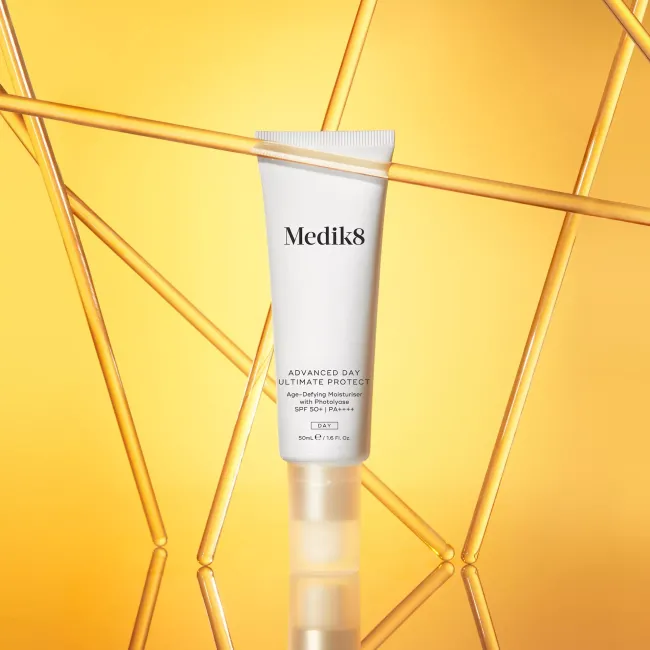 ADVANCED DAY ULTIMATE PROTECT Medik8 – Денний крем з посиленним захистом