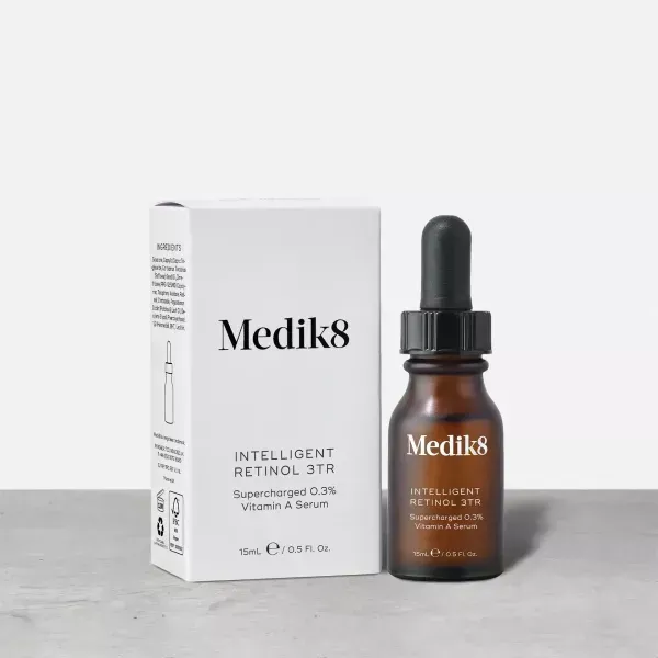 INTELLIGENT RETINOL 10TR™ Medik8 - Інтенсивна сироватка з вітаміном А